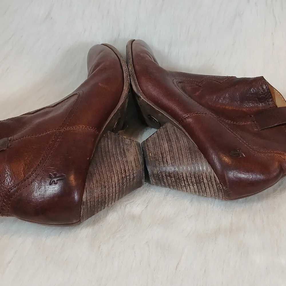 Frye Rich Brown Leather Ankle Booties Women's Sz 8.5 - Picture 7 of 12